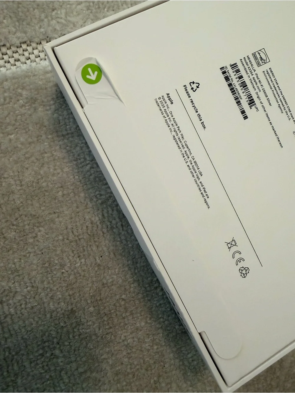 iPad A16 BRAND NEW UNOPENED. 256GB. Silver.
